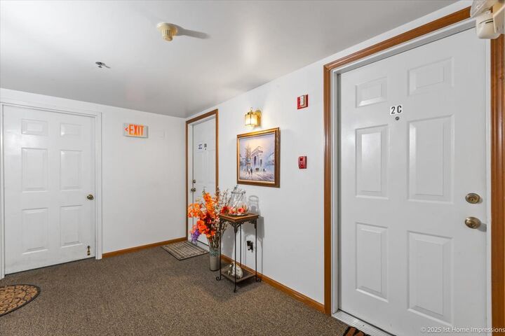 Property Photo:  10278 Southwest Highway 2C  IL 60415 