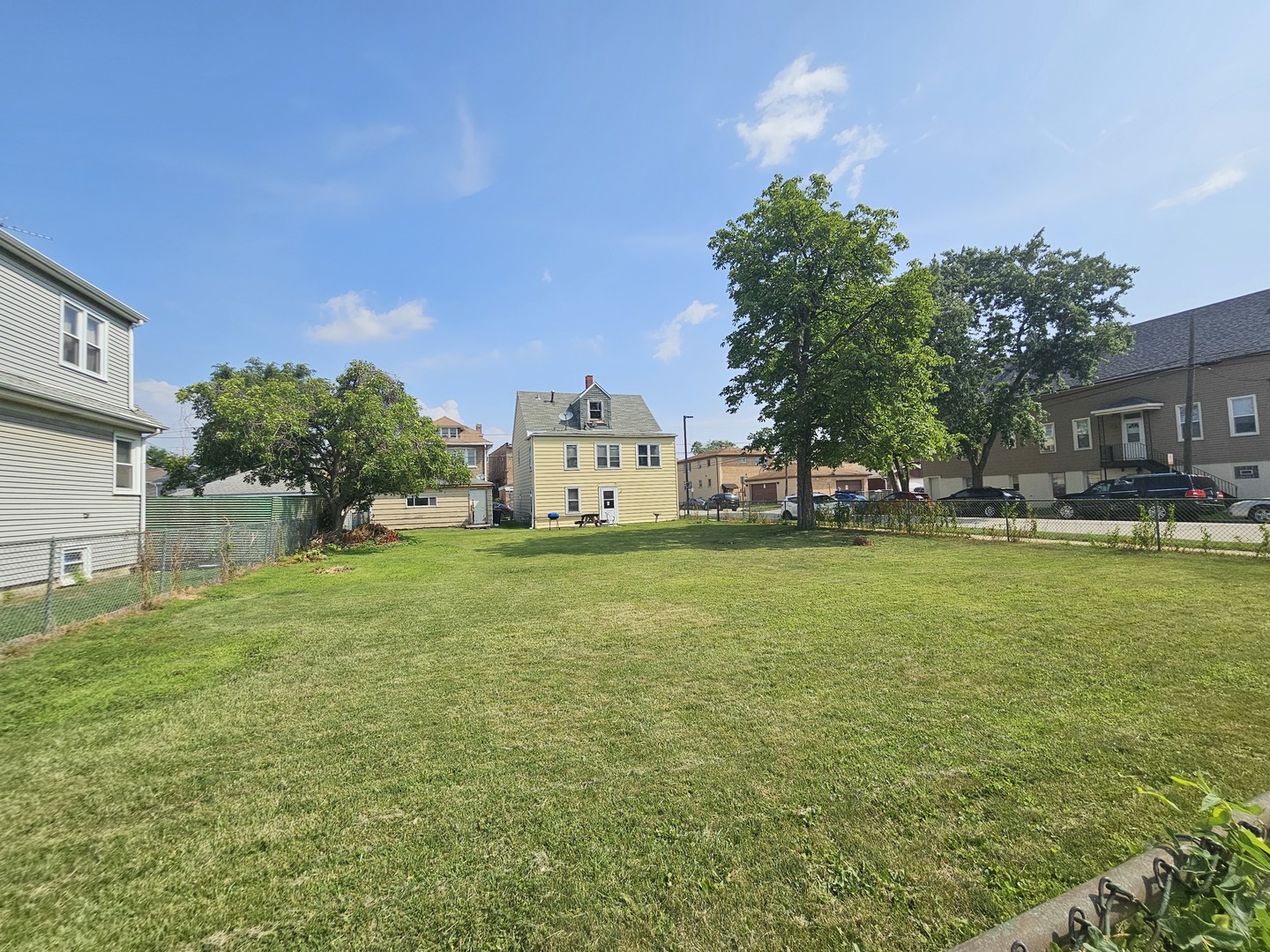 Property Photo: 7600 W 61st Street IL 60501