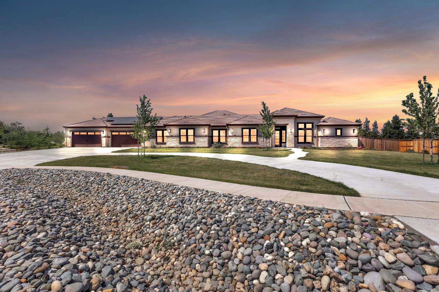 3180 Saffron Lane  Roseville CA 95747 photo