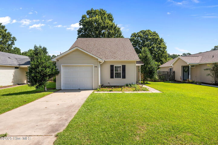 3714 Elizabeth Avenue  New Bern NC 28562 photo