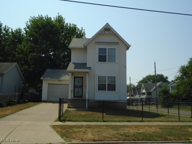 Property Photo:  942 Lakeview Road  OH 44108 