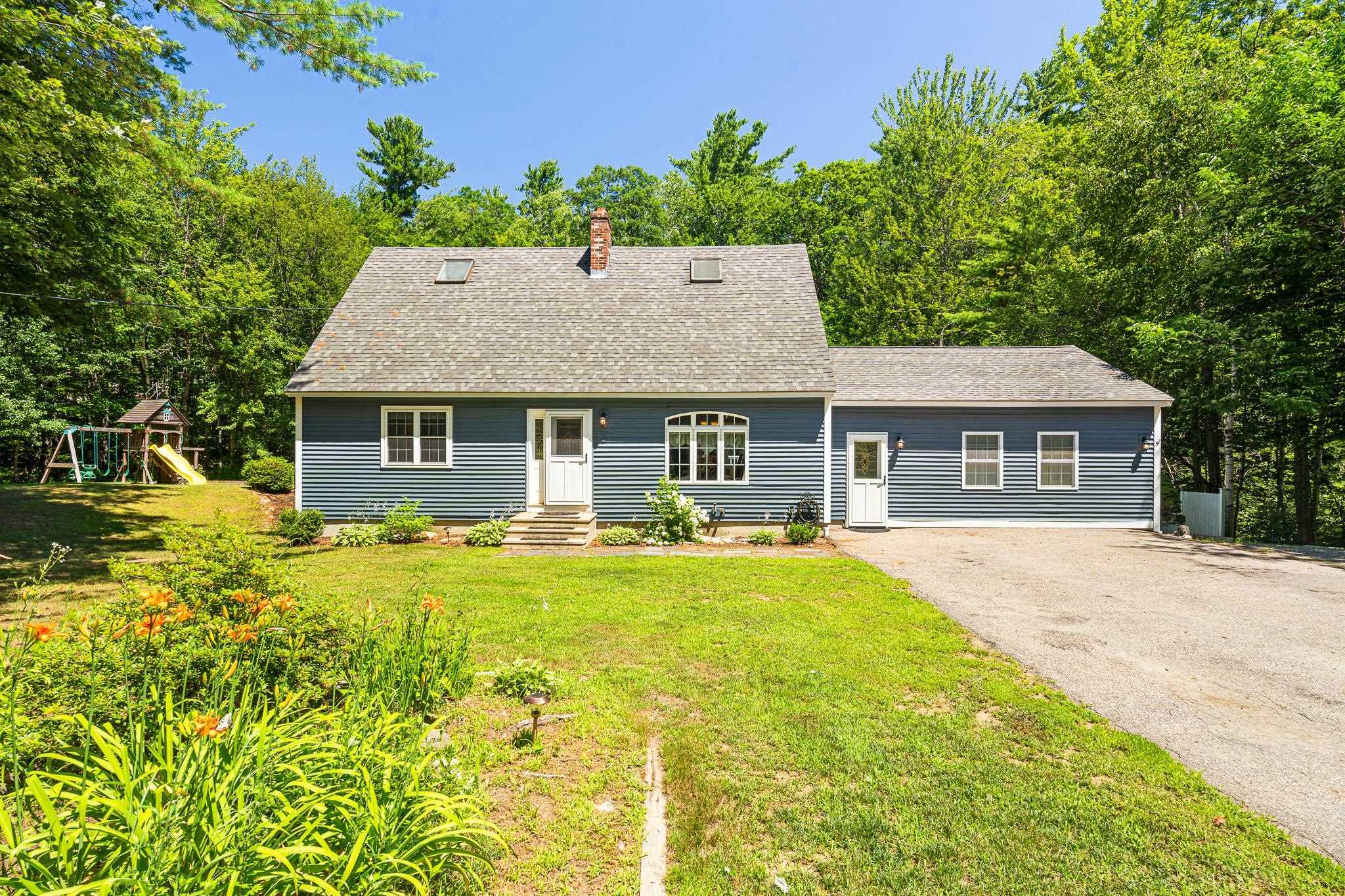 Property Photo: 9 Chestnut Drive NH 03249