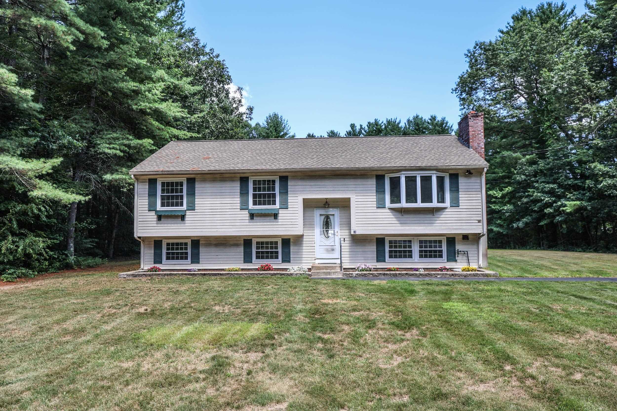Property Photo: 18 Wood Hawk Way NH 03052