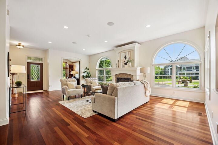 Property Photo: 8615 Kelzer Pond Drive MN 55386