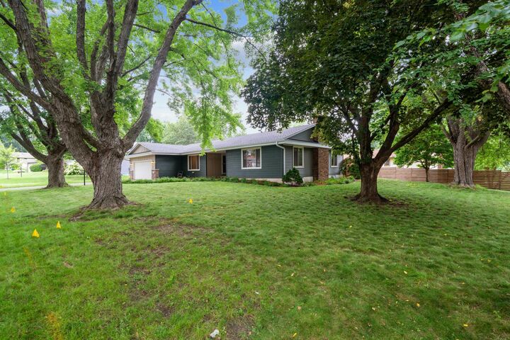 Property Photo:  7216 Aberdeen Curve  MN 55125 
