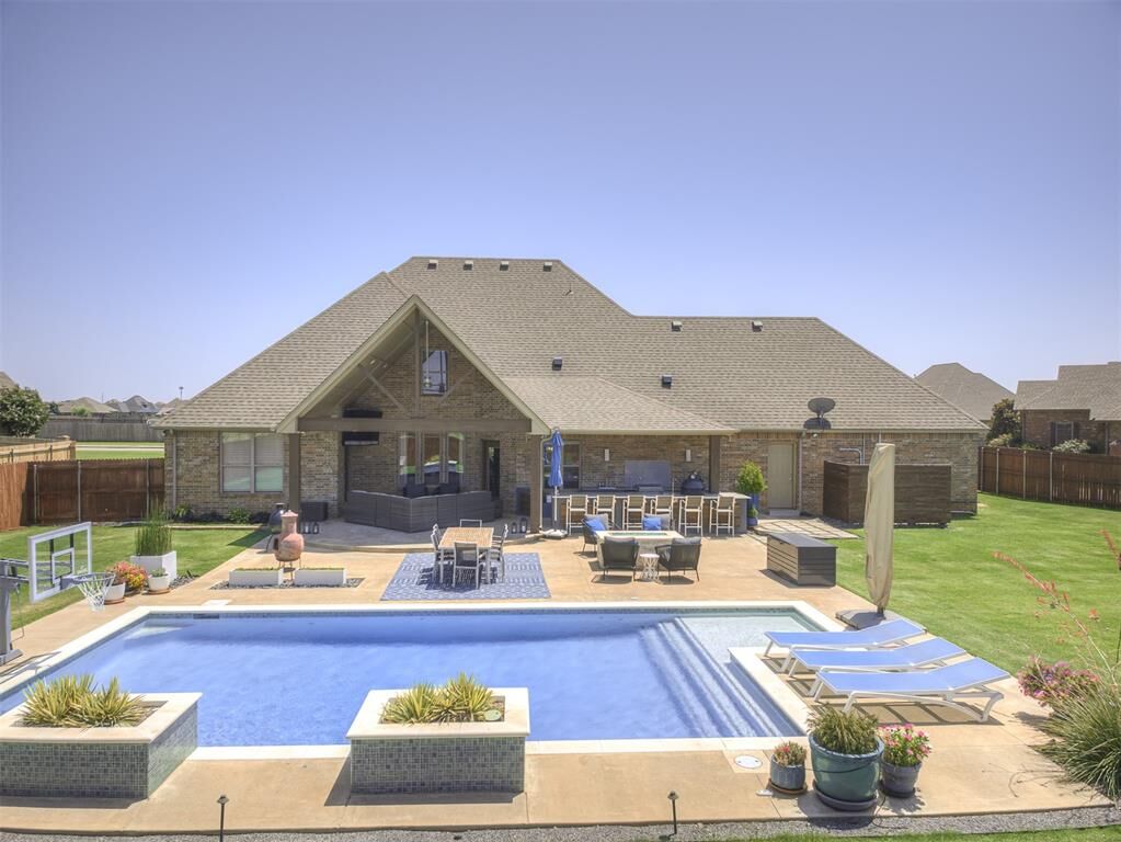 Property Photo: 2869 Caleb Drive OK 73078