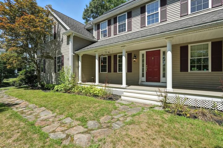 Property Photo: 392 Farm Rd MA 01752