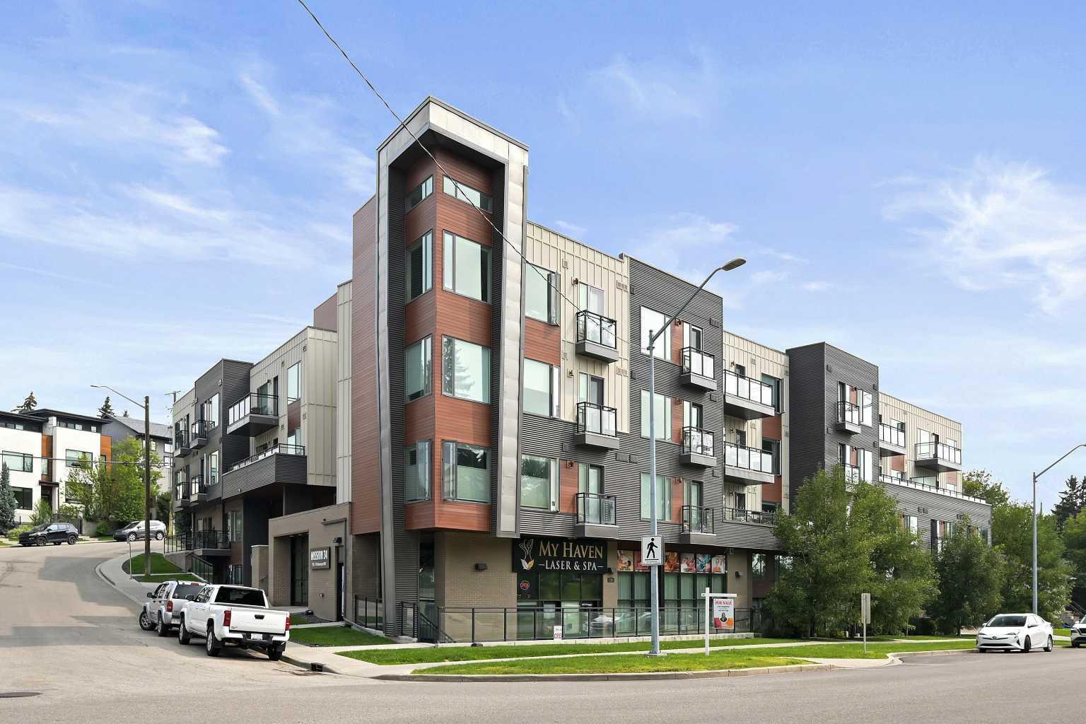 Property Photo: 93 34 Avenue SW 211 AB T2S 3H4
