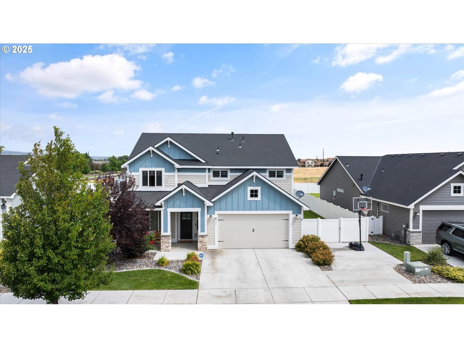 Property Photo:  116 Rome St  OR 97818 