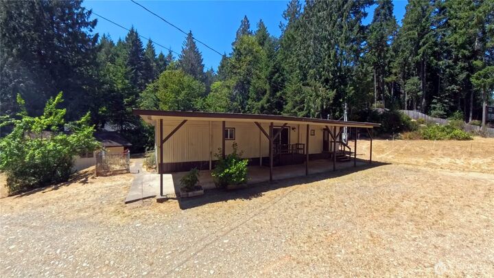 Property Photo:  650 N Lake Cushman Road  WA 98548 