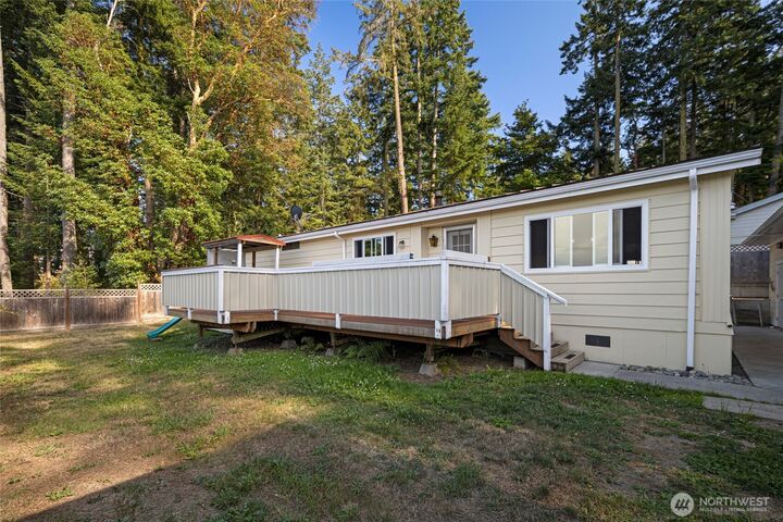 Property Photo: 1012 Park Street WA 98250