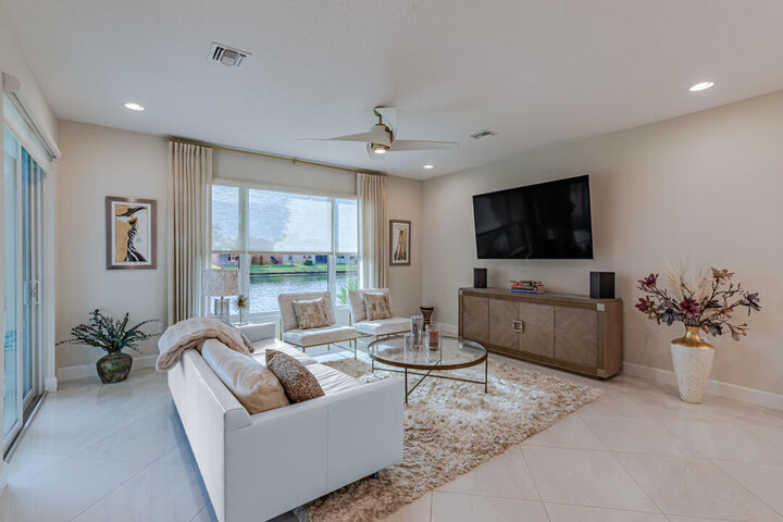 Property Photo:  11657 SW Hawthorne Hill Road  FL 34987 