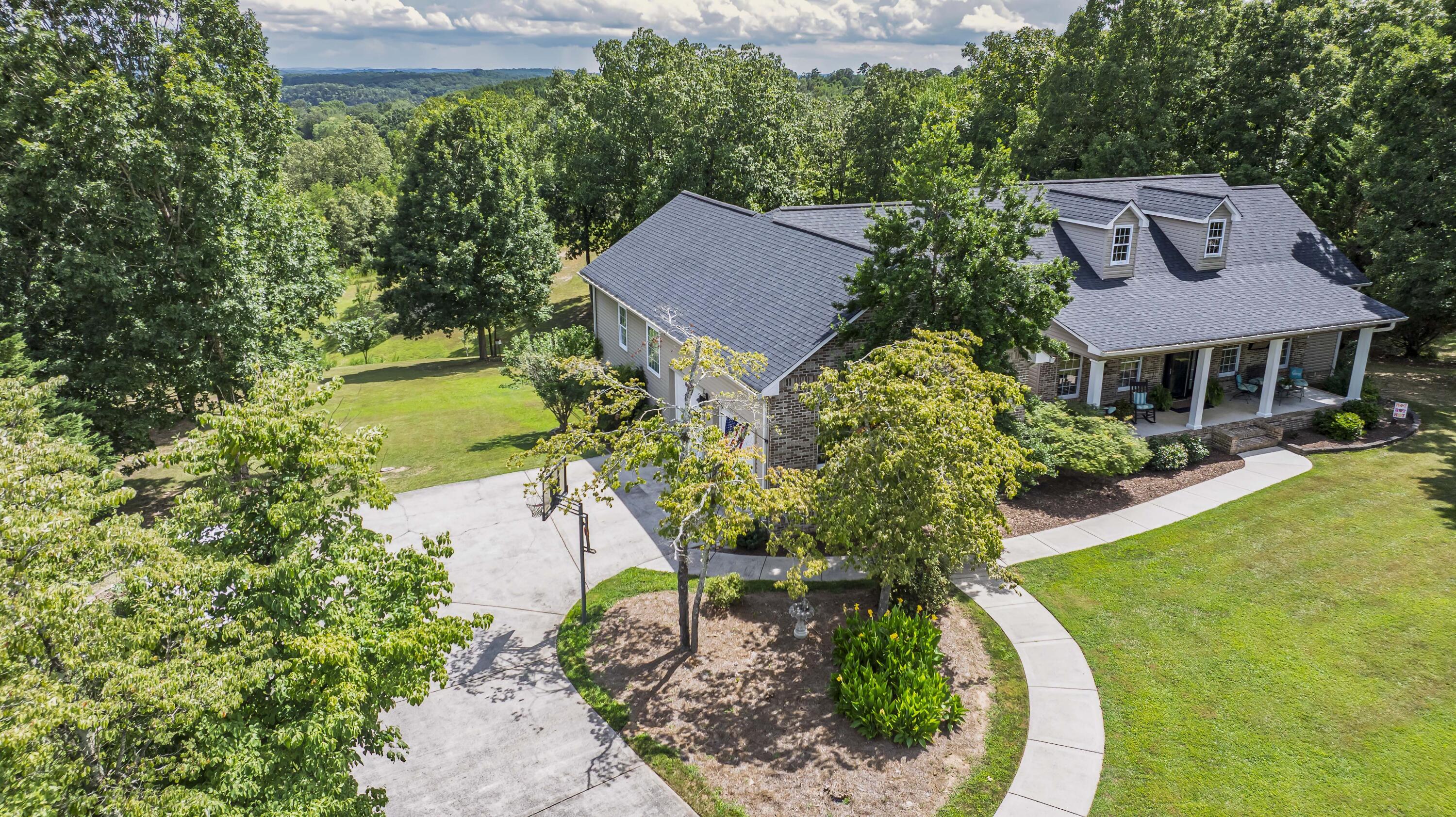 Property Photo:  221 Channel Point  TN 37321 