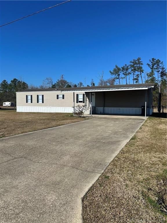 Property Photo: 914 Mini Ranch Lane LA 70663