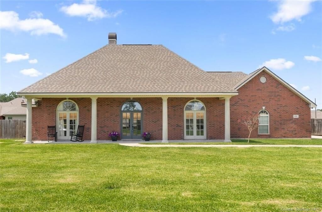 Property Photo:  956 S Kade Lane S  LA 70605 