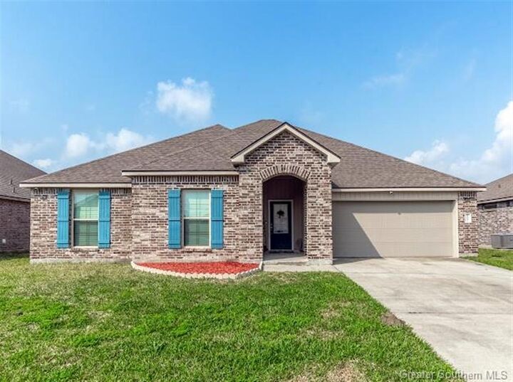 Property Photo:  3242 Snowy Egret Drive  LA 70615 