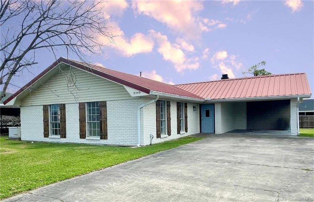 Property Photo: 2540 Saint Joseph Street LA 70663