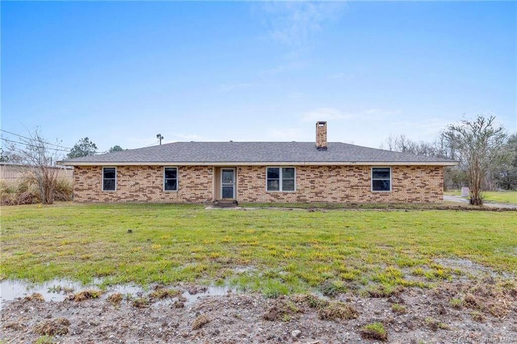 Property Photo:  7587 Highway 14 Highway  LA 70647 