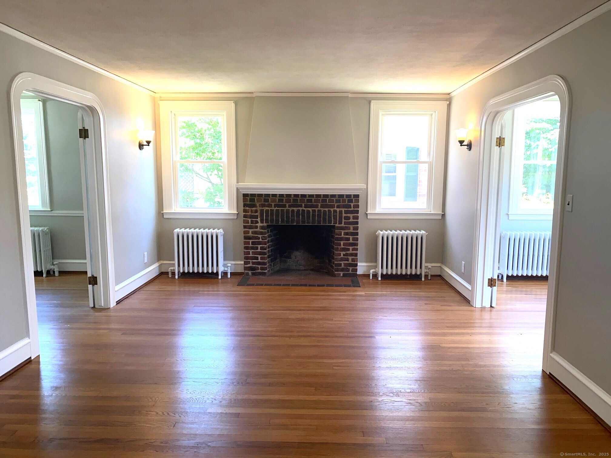 Property Photo: 28 Ellsworth Road CT 06107