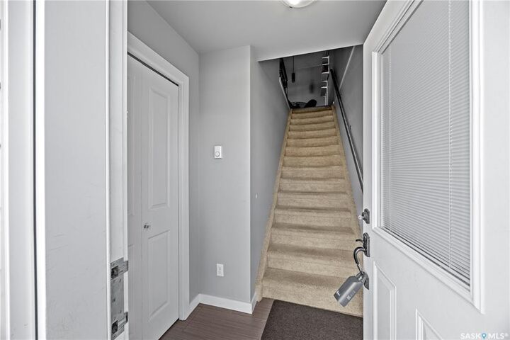 Property Photo: 1015 Patrick Crescent 1806 SK S7W 0M5