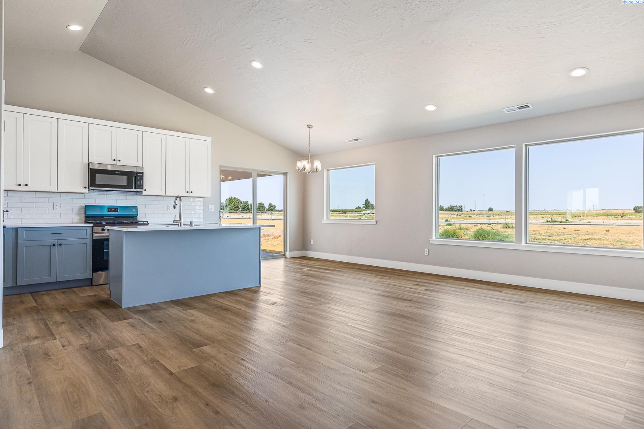 Property Photo: 6801 Brooks Ave WA 99301