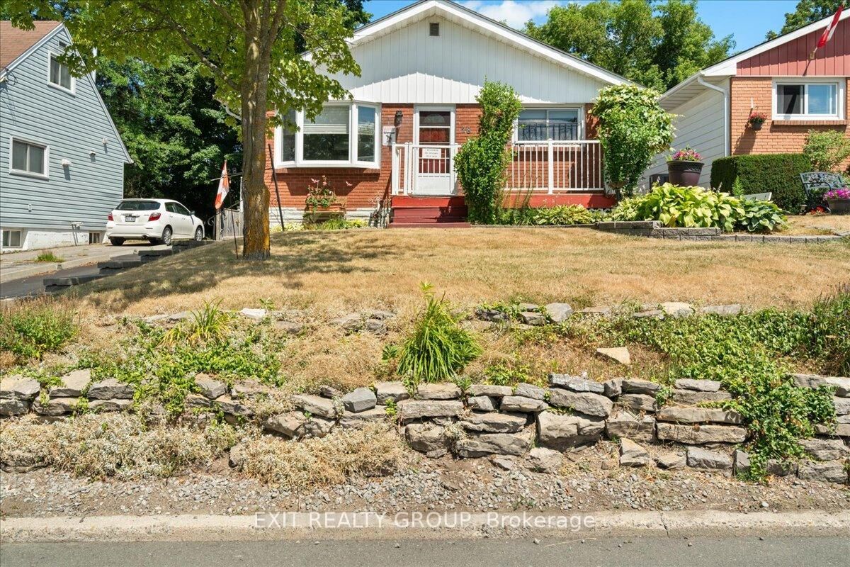 Property Photo:  28 Kidd Avenue  ON K8V 2C7 