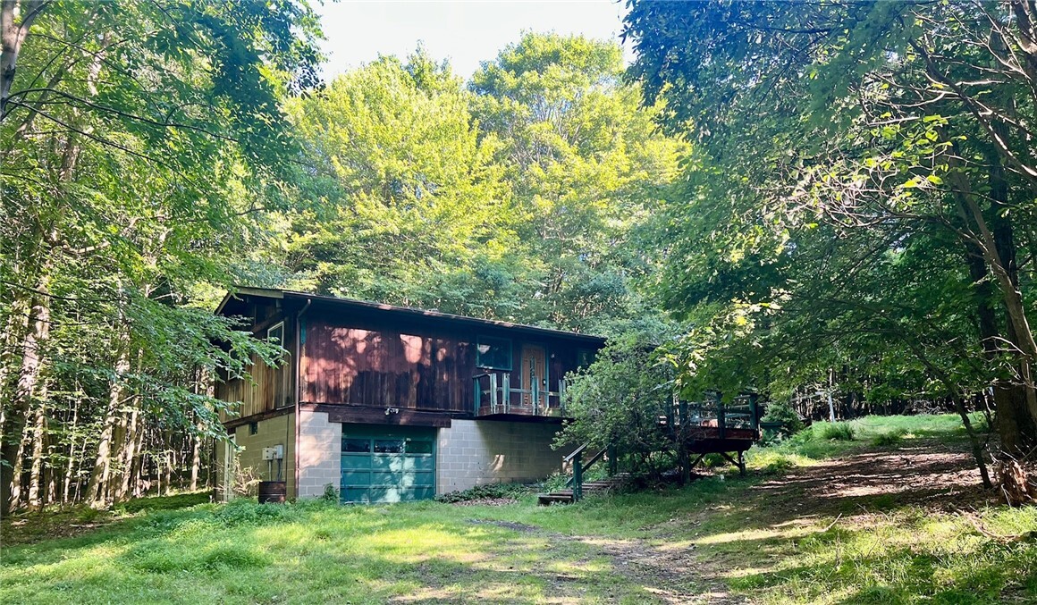 Property Photo: 4837 Georgetown Road PA 16323