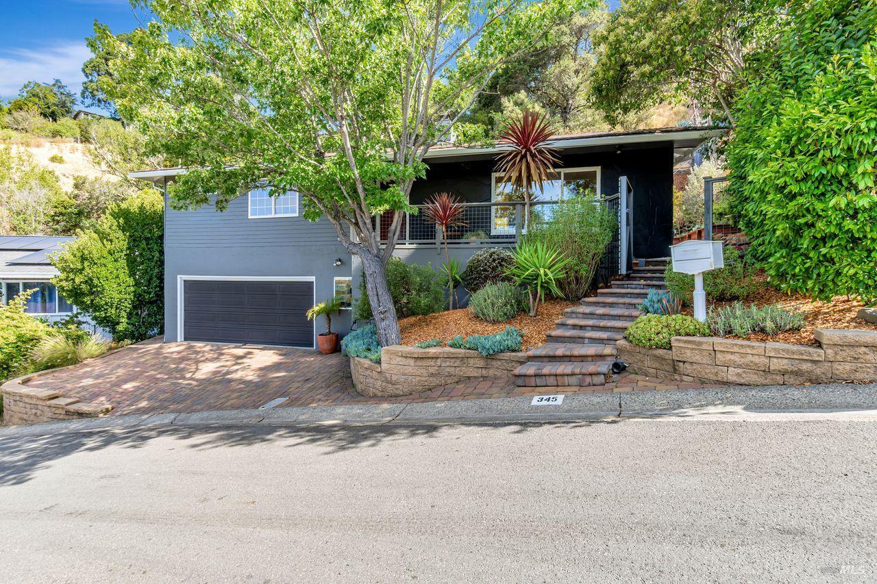 Property Photo: 345 Via La Cumbre CA 94904