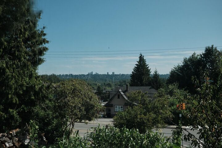 Property Photo: 6717 Broadway BC V5B 2Y7