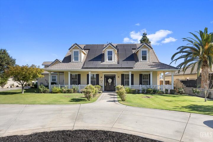 15112 Sunnybank Avenue  Bakersfield CA 93314 photo