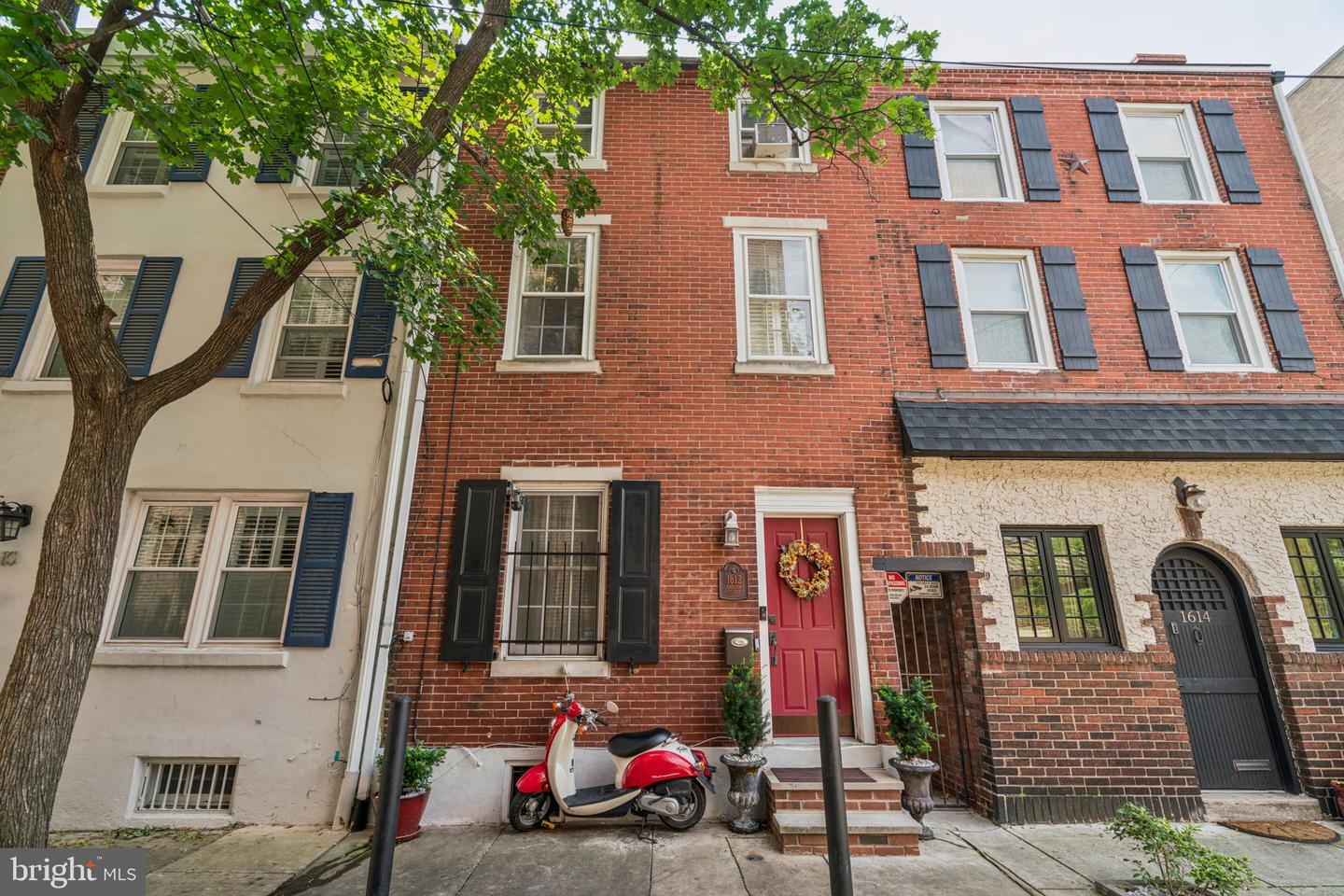 1612 Addison Street  Philadelphia PA 19146 photo