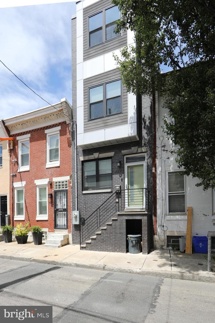 Property Photo:  419 Emily Street  PA 19148 