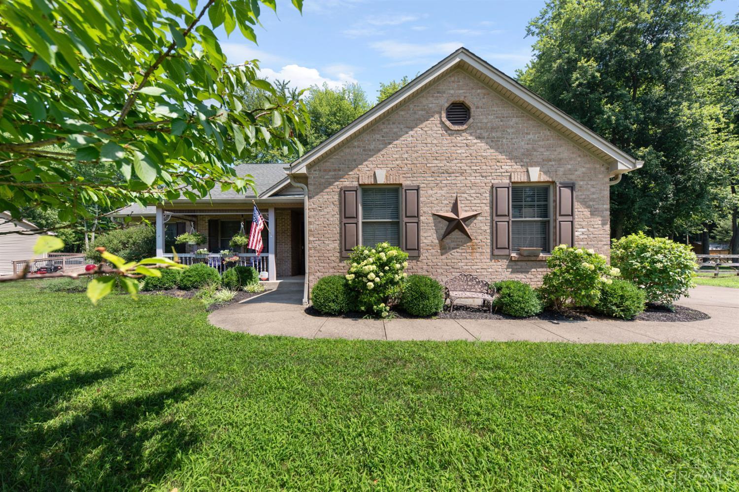 2022 Wood Brook Drive  Amelia OH 45102 photo