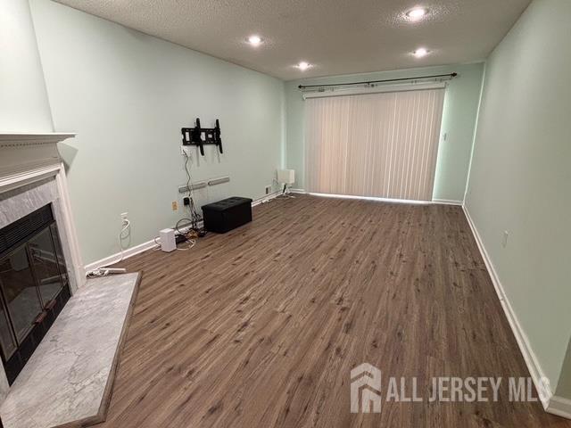 Property Photo:  62 Sapphire Lane  NJ 08823 