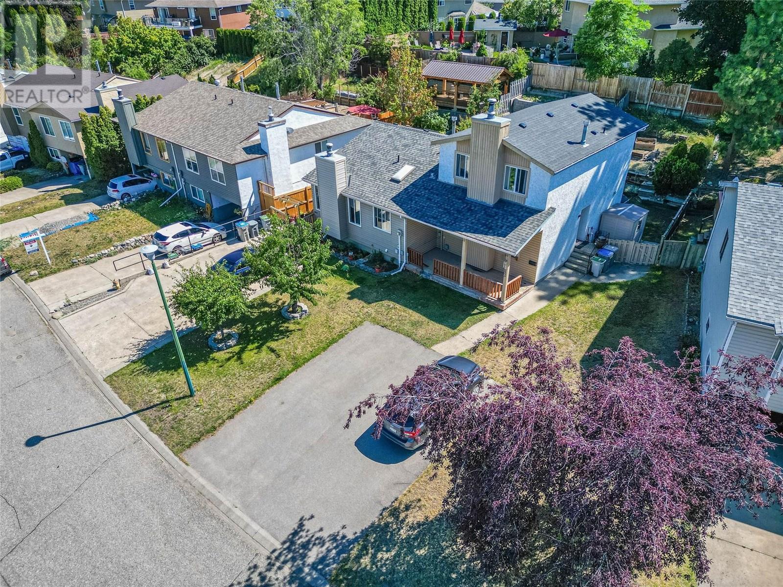 265 Hollyburn Drive  Kamloops BC V2E 1Y9 photo