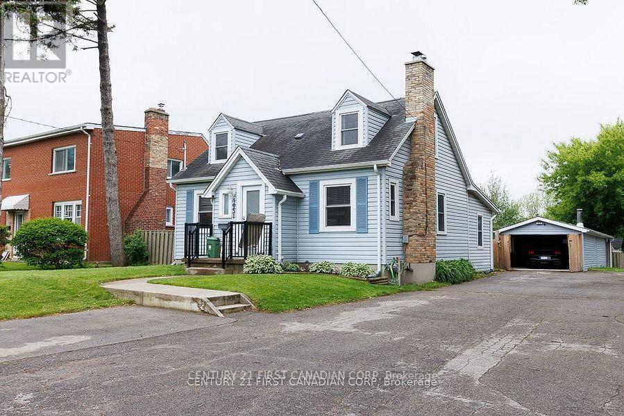 Property Photo: 1051 Hamilton Road ON N5W 1A7