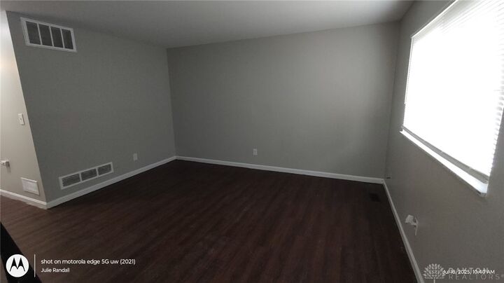 Property Photo: 3544 Dorham Place OH 45406