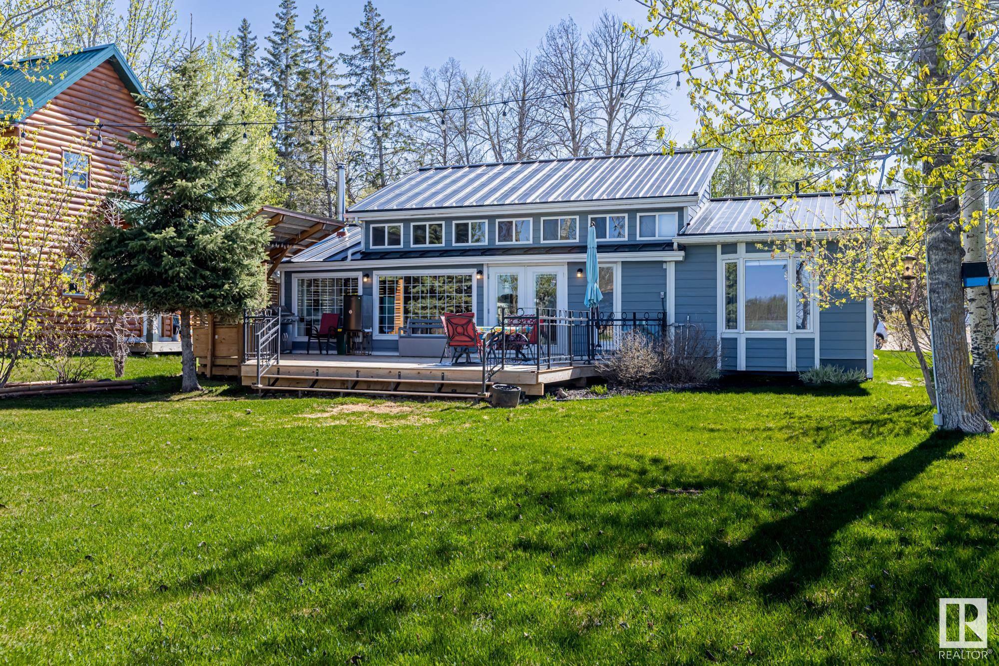 Property Photo:  30, 2531 Twp Rd 572  AB T0E 1A0 