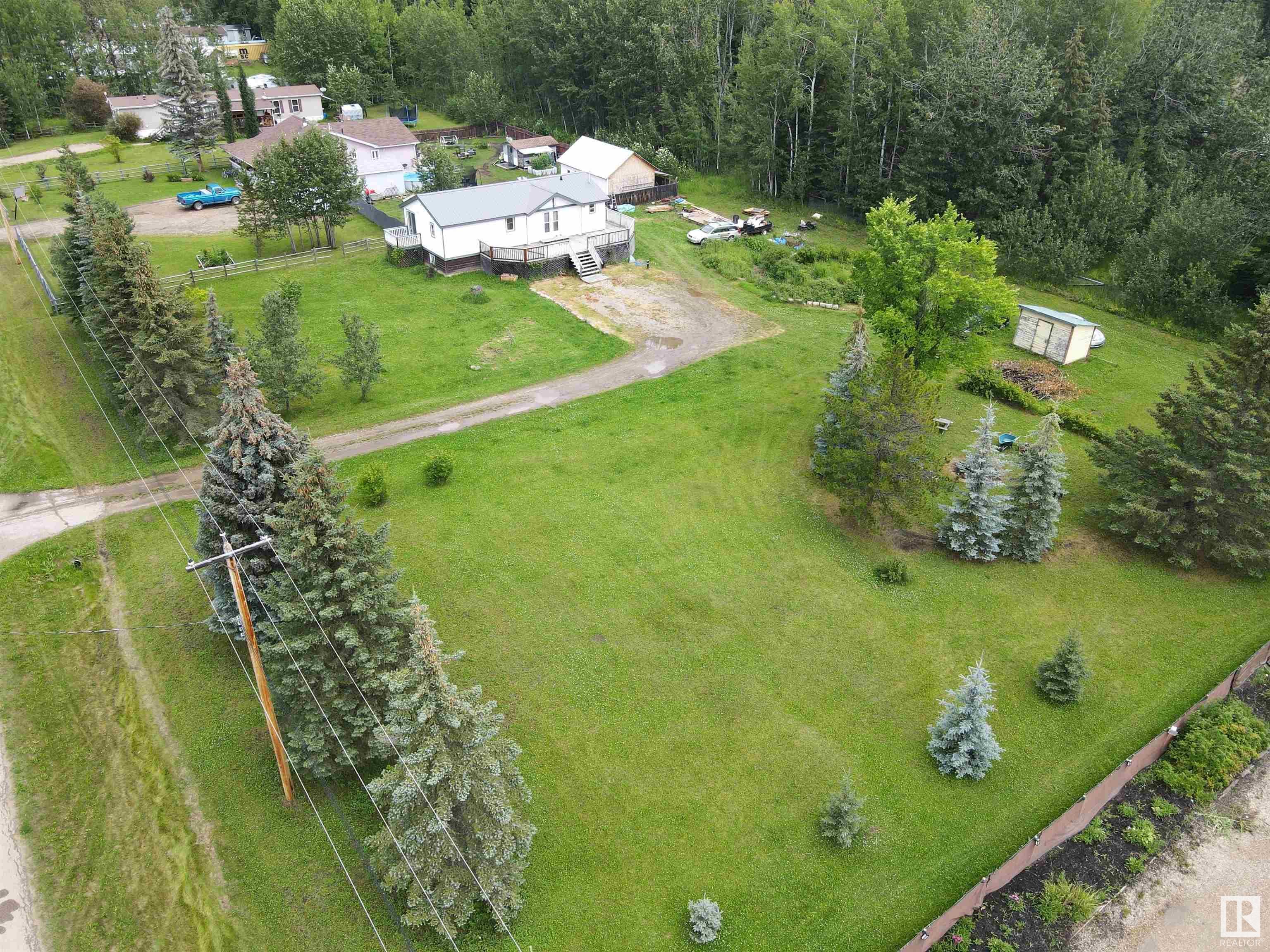Photo de la propriété: 4809 50 Street AB T7A 2A1
