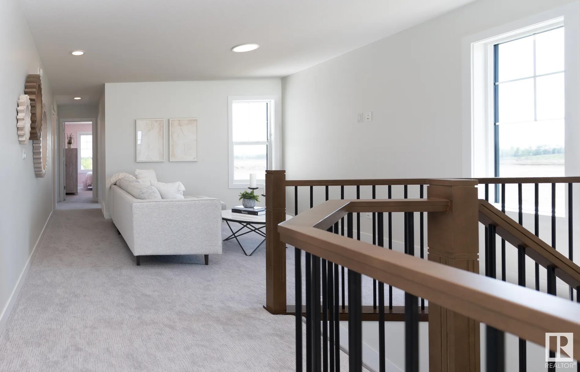 Photo de la propriété:  2504 158 Street SW  AB T6W 5P6 