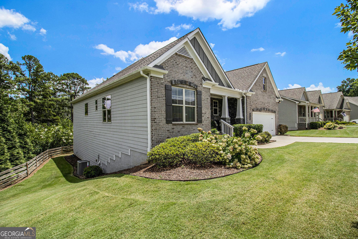 Property Photo: 5780 Stellata Circle Circle GA 30028