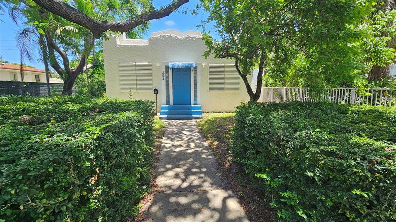 1954 Dewey St  Hollywood FL 33020 photo