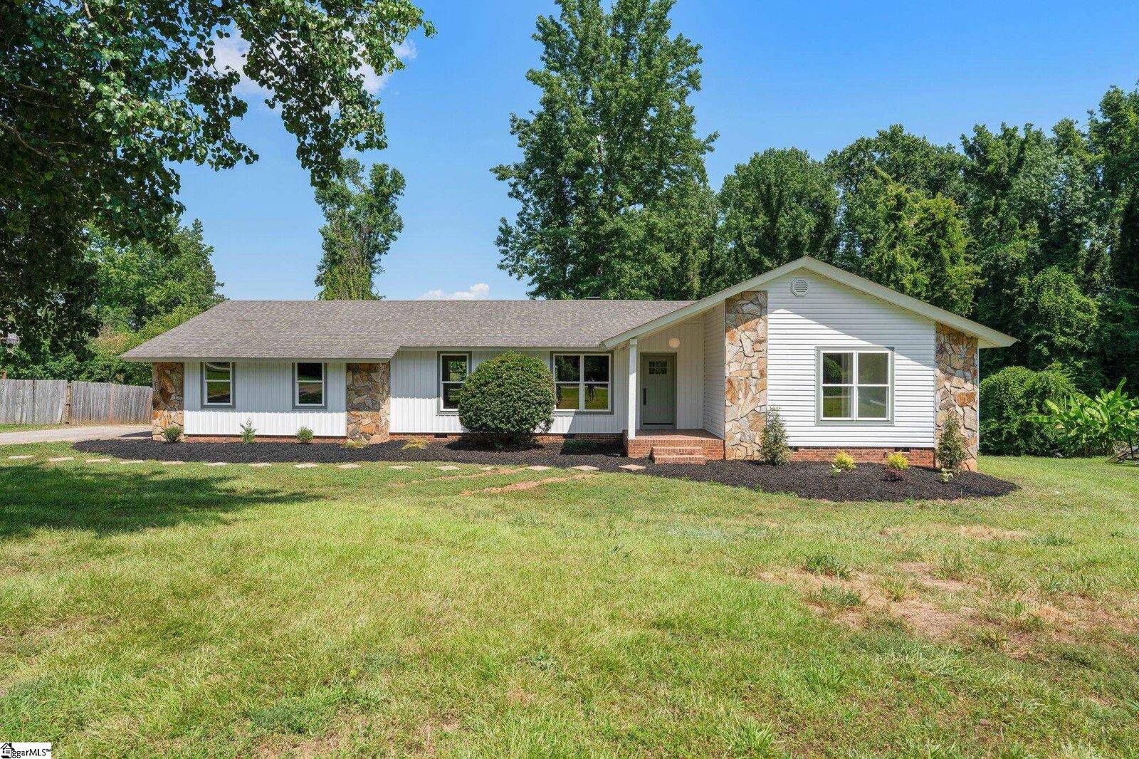 Property Photo:  3420 E Croft Circle  SC 29302 
