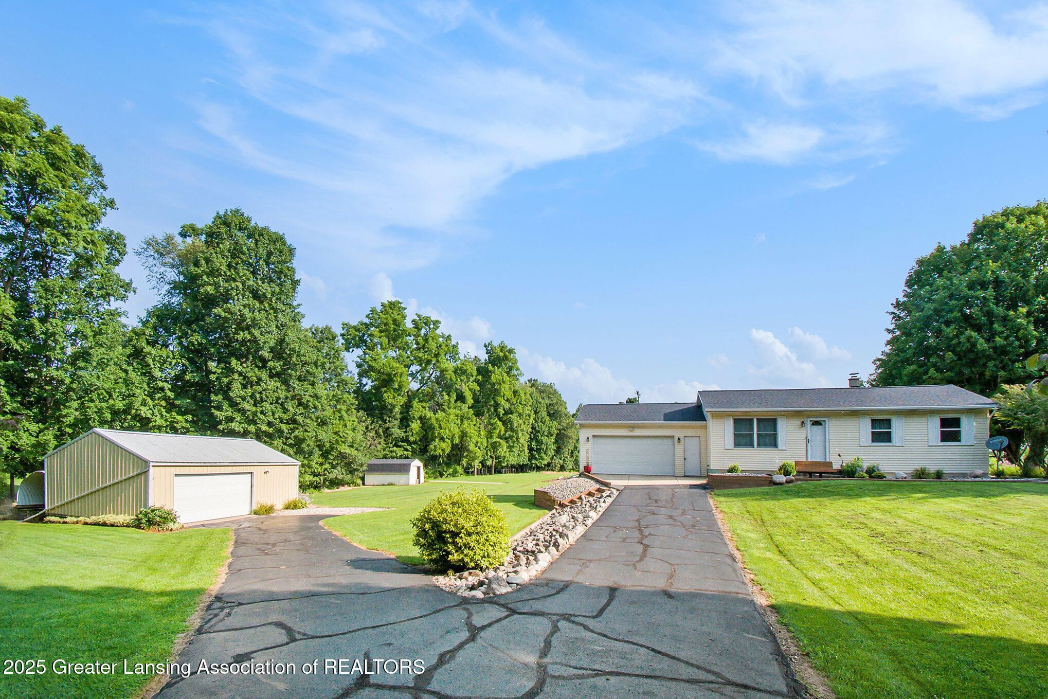 7220 W Mt Hope Highway  Mulliken MI 48861 photo