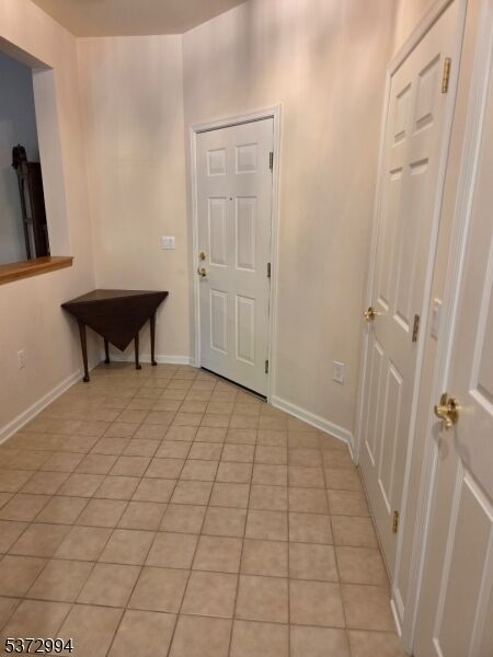Property Photo:  1008 Brookfield Glen Dr 8  NJ 07823 