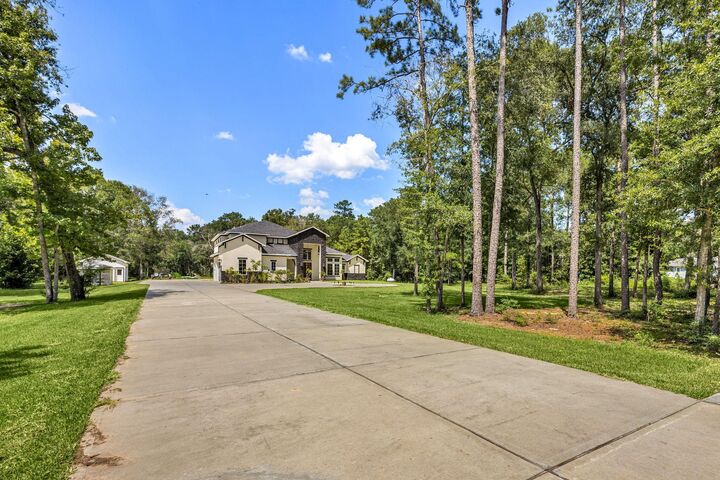 Property Photo:  3527 Mauriene Road  TX 77336 