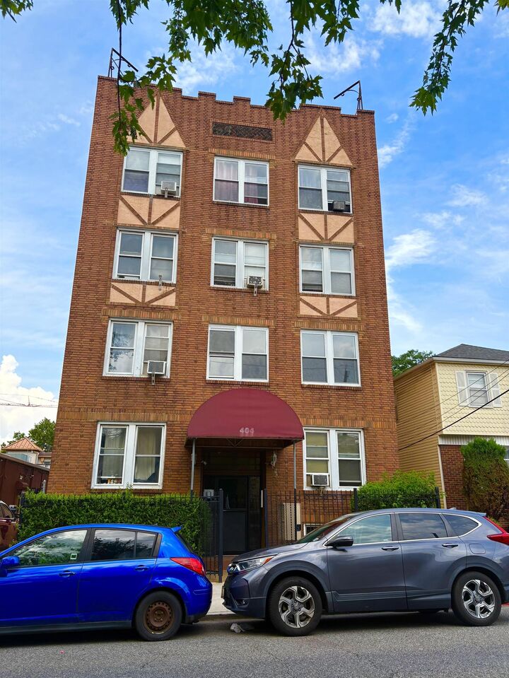 404 Stegman Parkway B1  Jc, West Bergen NJ 07305 photo