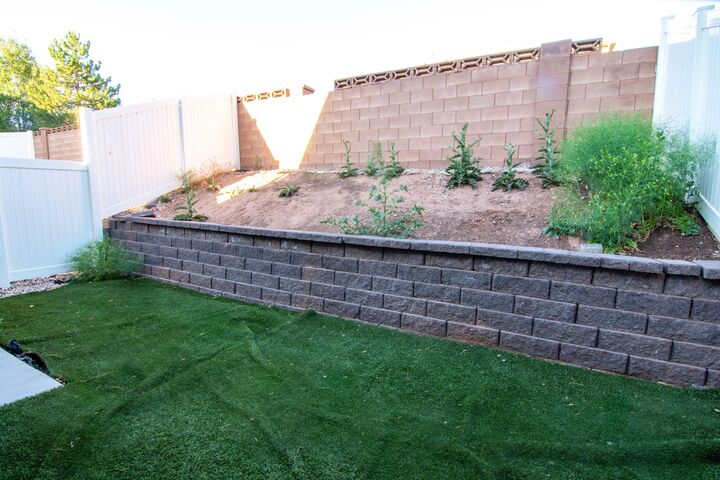 Property Photo:  1577 S Topaz Dr #D  UT 84720 