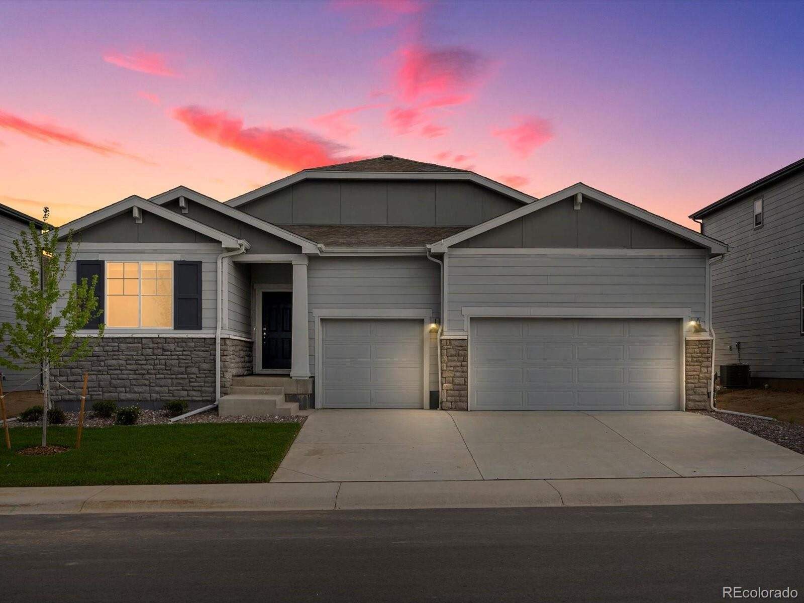 Property Photo:  1603 Nathan River Dr  CO 80550 