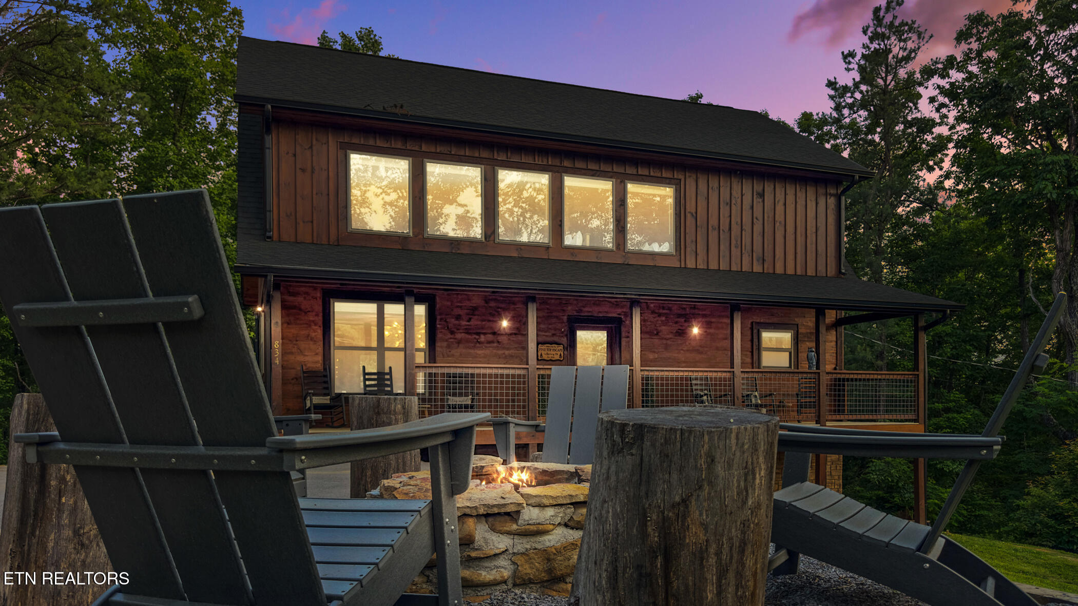 Property Photo:  834 Pine Top Lane  TN 37738 